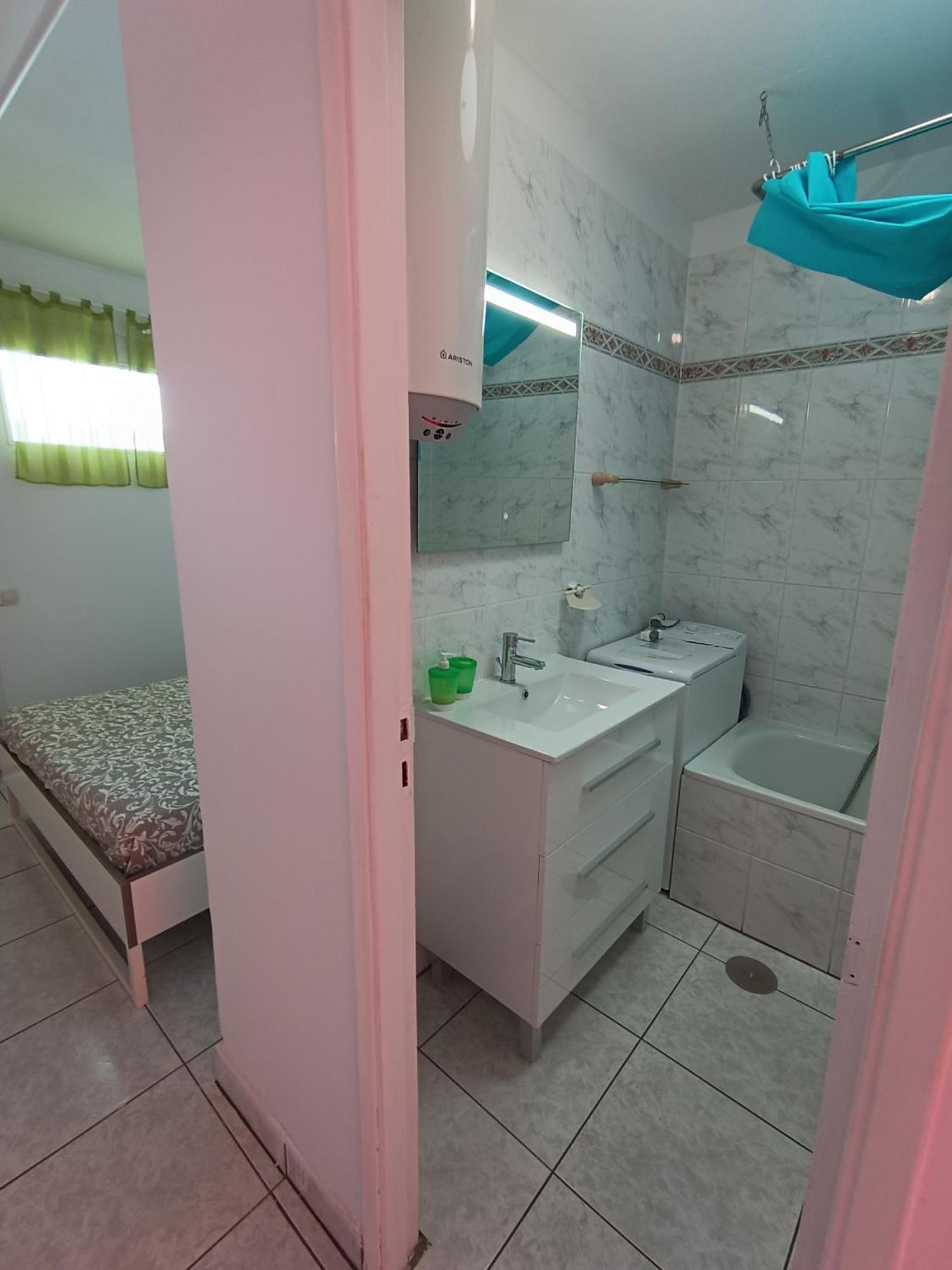Apartamento Privado Con Piscina Apartment Costa Del Silencio Luaran gambar