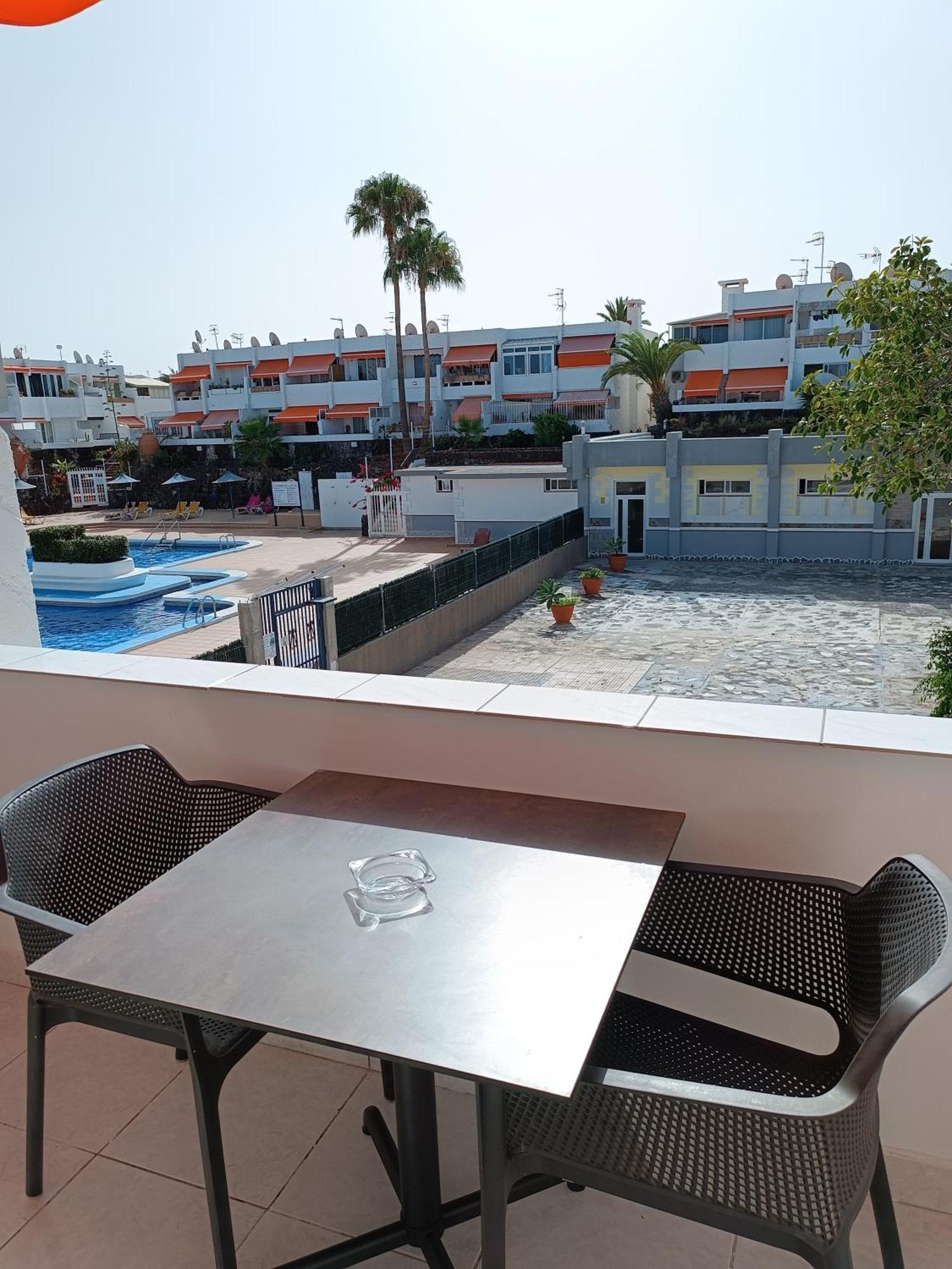 Apartamento Privado Con Piscina Apartment Costa Del Silencio Luaran gambar