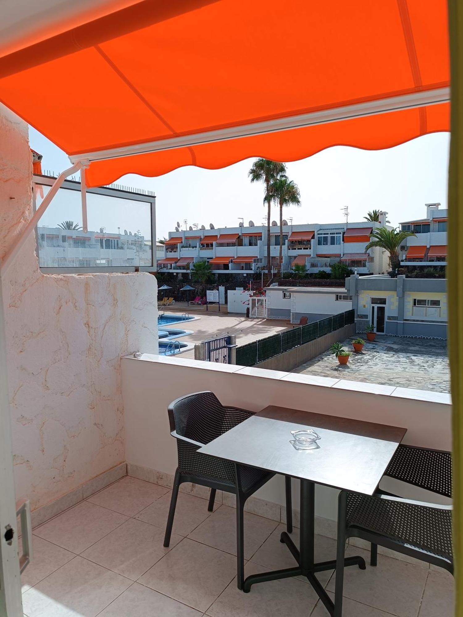 Apartamento Privado Con Piscina Apartment Costa Del Silencio Luaran gambar